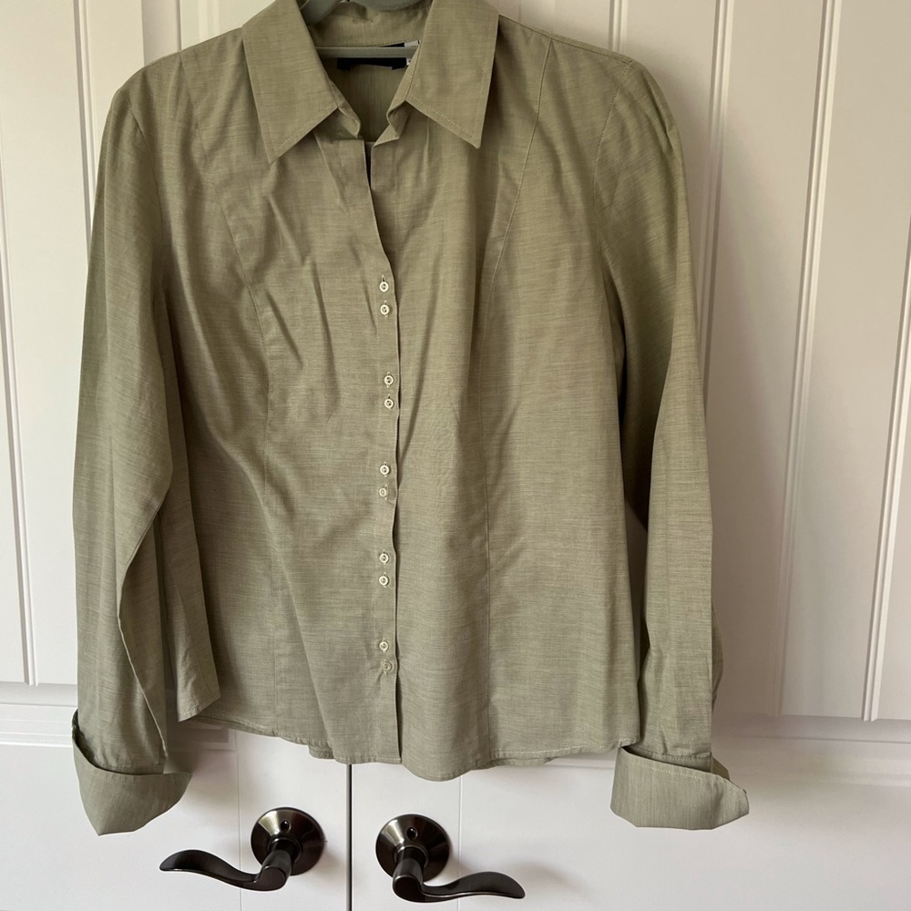 Harve Bernard princess style blouse